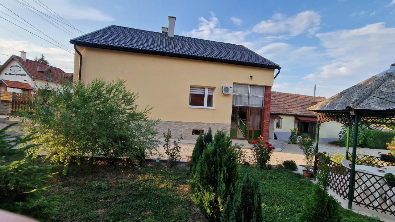 Inna Apartman Hévíz 外观 照片